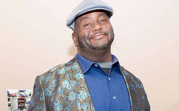 Lavell Crawford